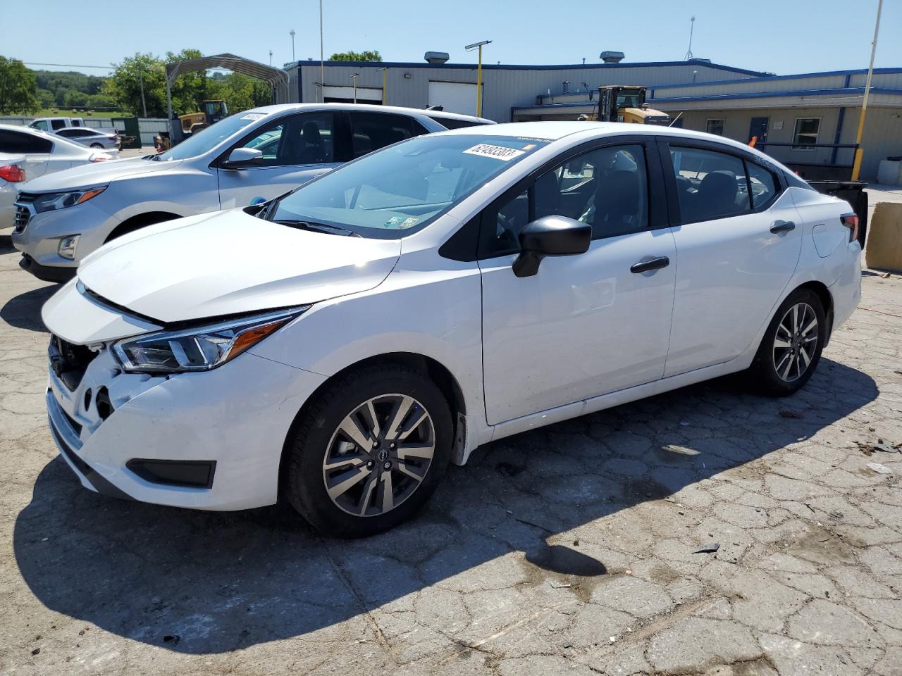 Nissan Versa 2023