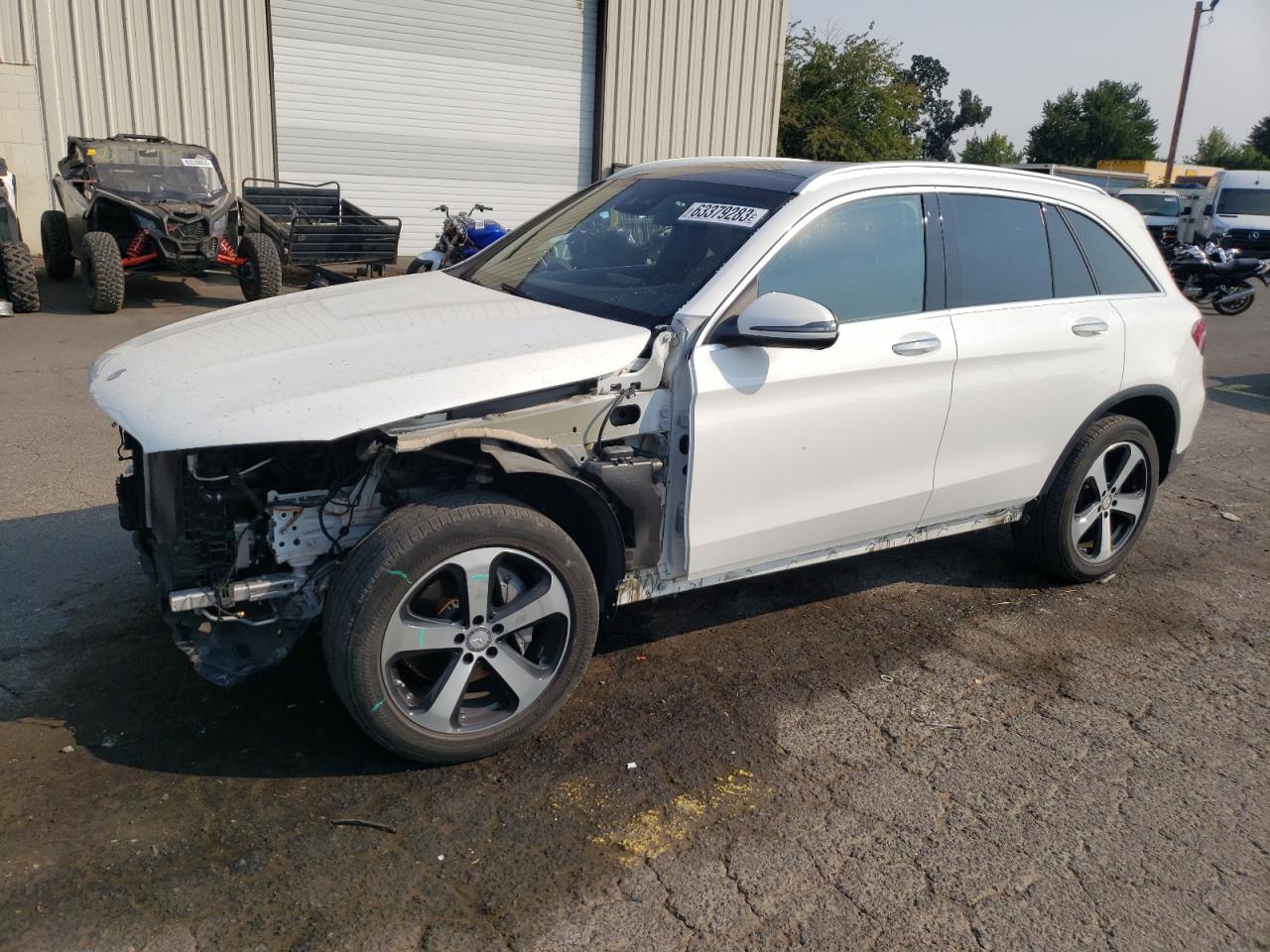 Mercedes-benz Glc-class 2016