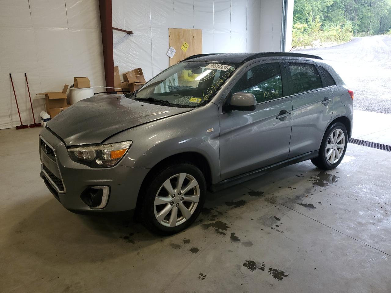 Mitsubishi Outlander 2015