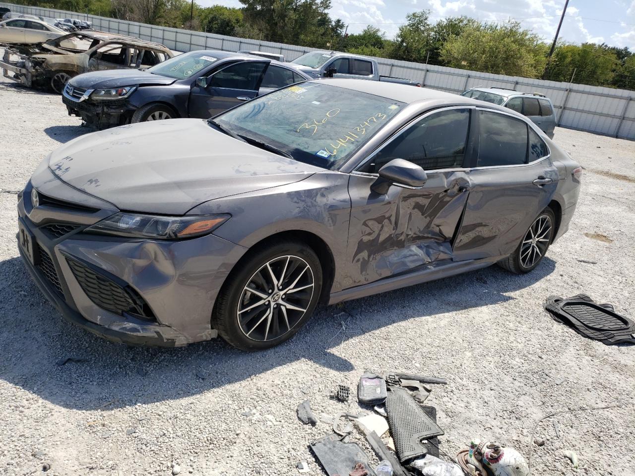 Toyota Camry 2022
