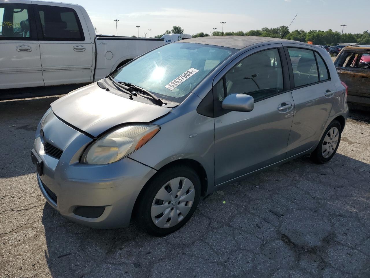 Toyota Yaris 2011