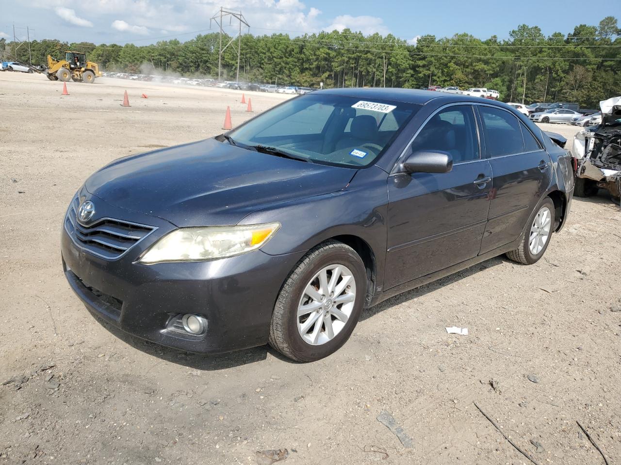 Toyota Camry 2011