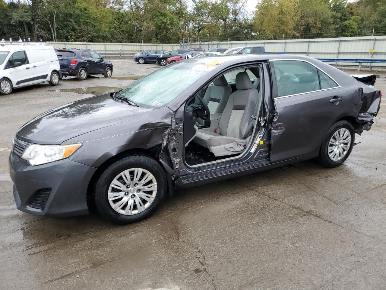 Toyota Camry 2014