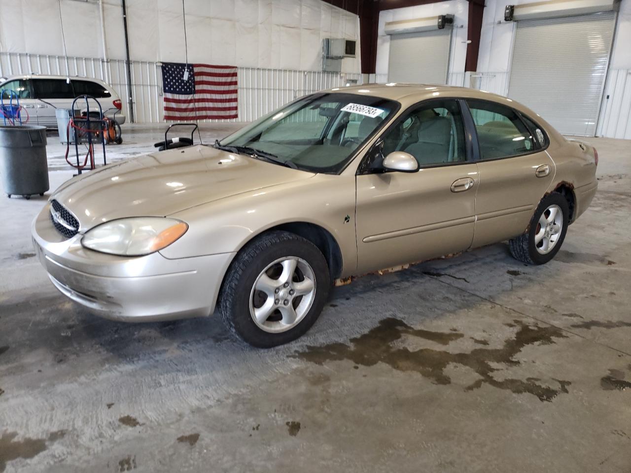 Ford Taurus 2001
