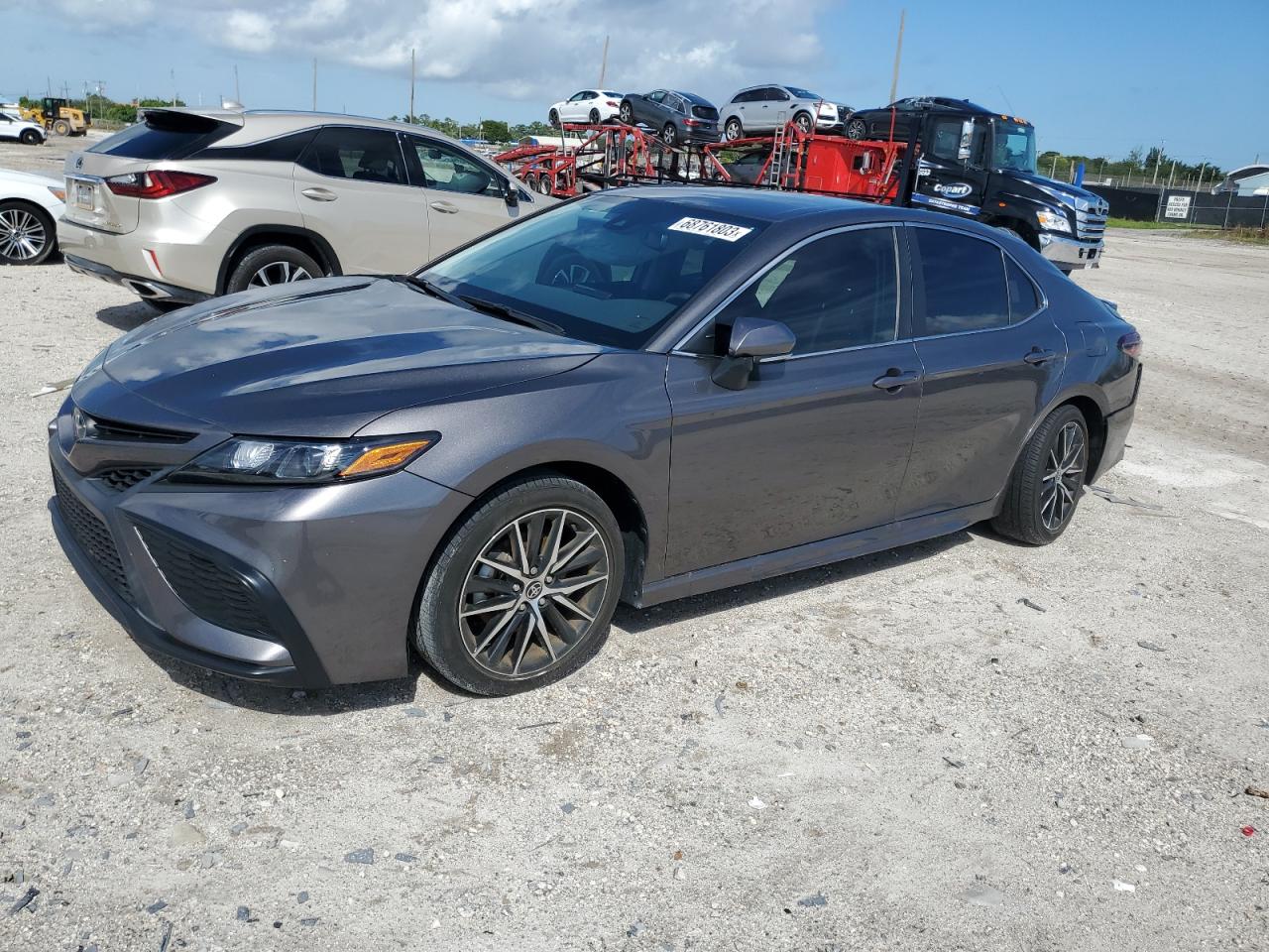 Toyota Camry 2021