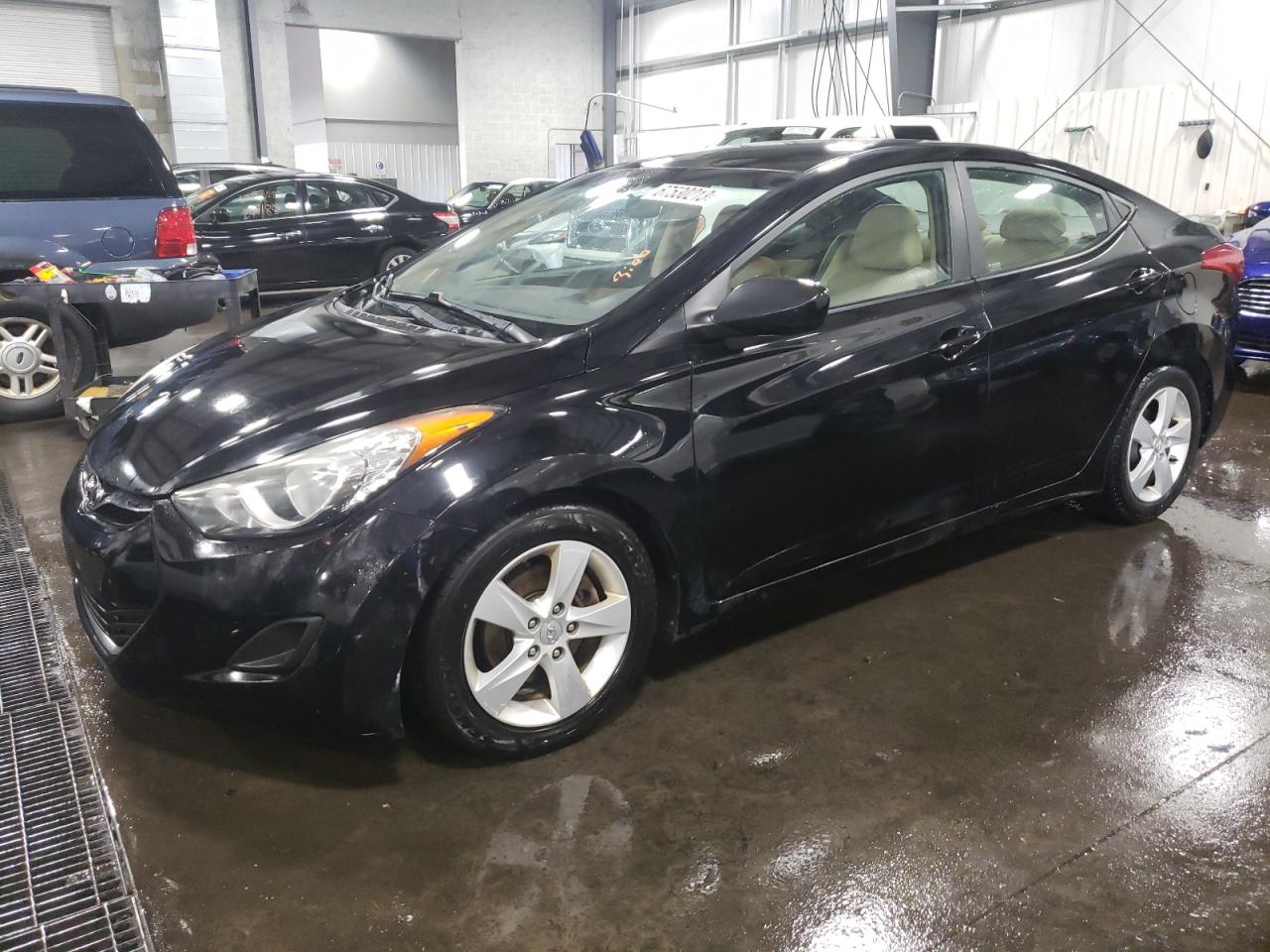 Hyundai Elantra 2011