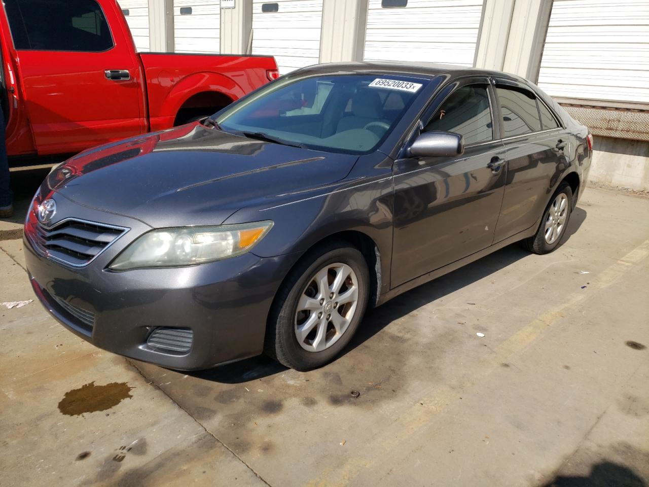 Toyota Camry 2011