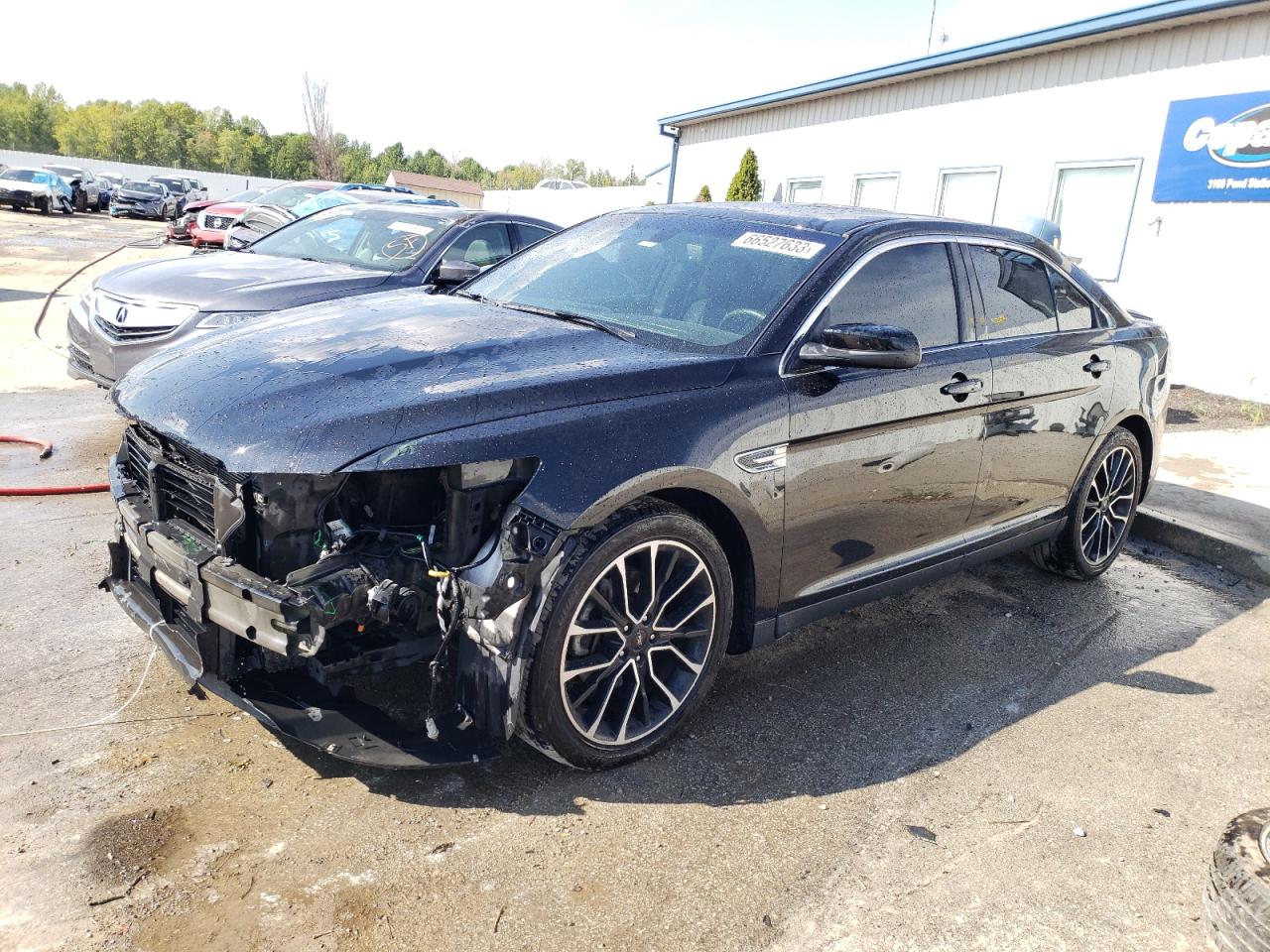 Ford Taurus 2018