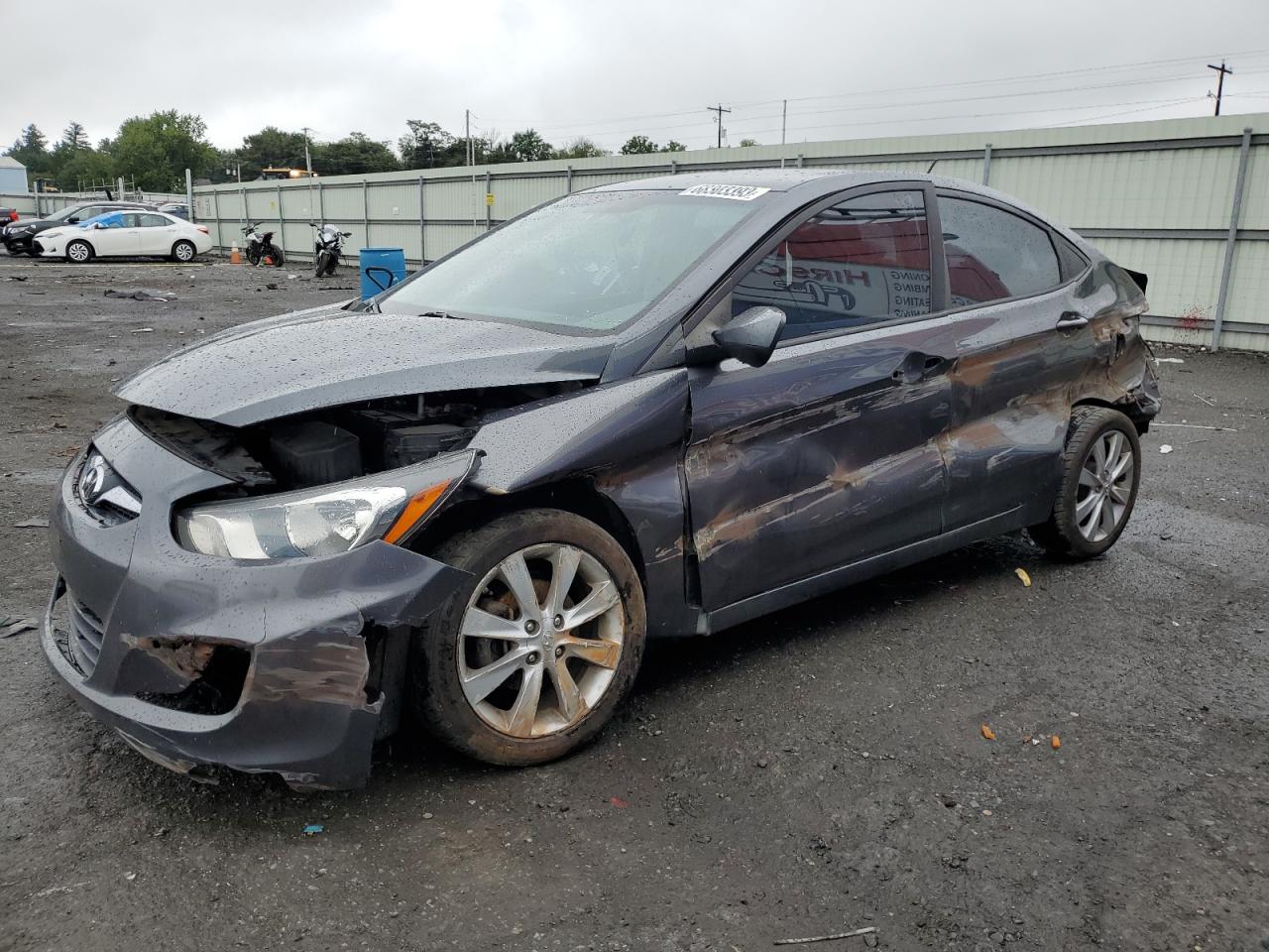 Hyundai Accent 2012