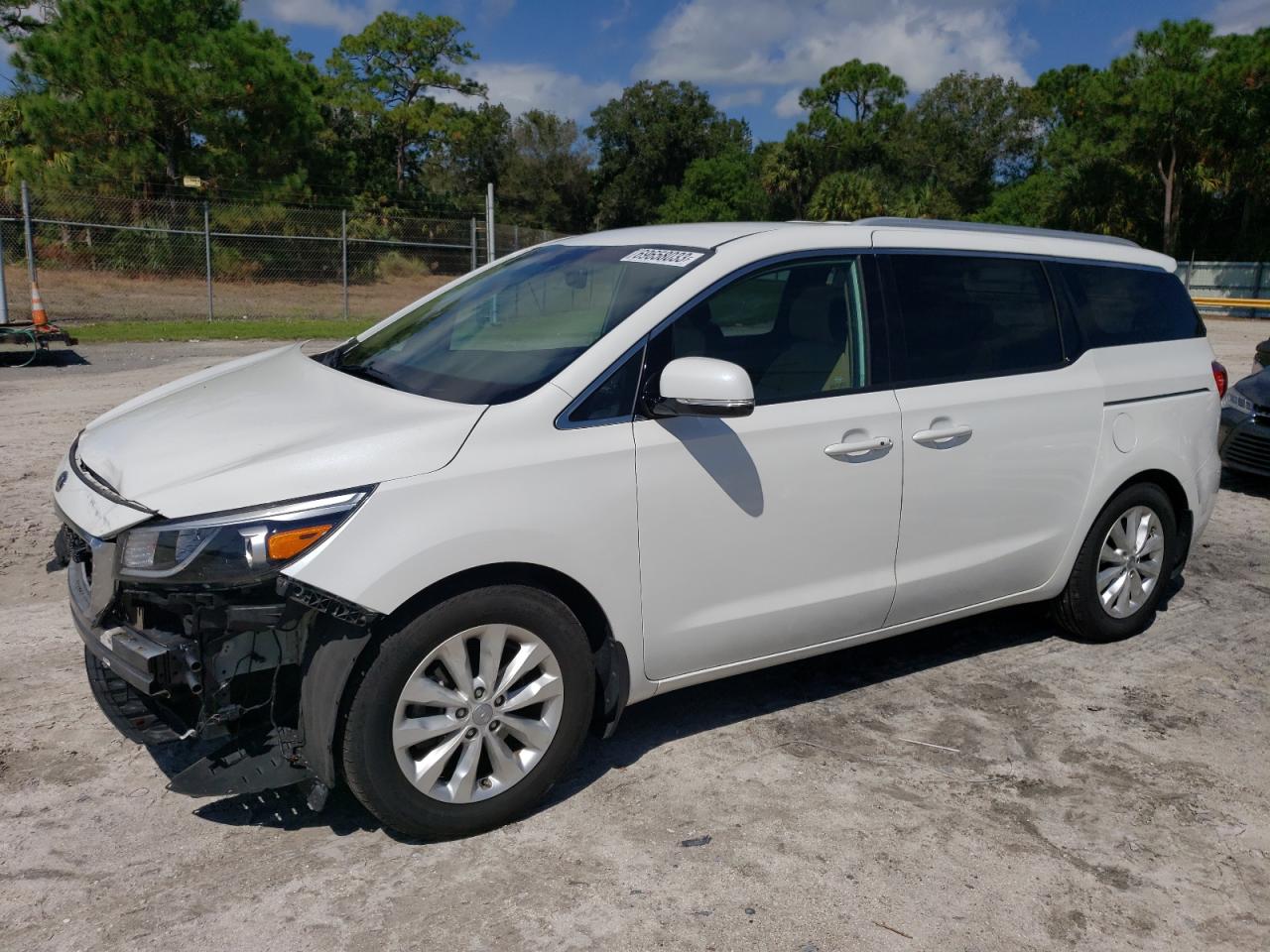 Kia Sedona 2016