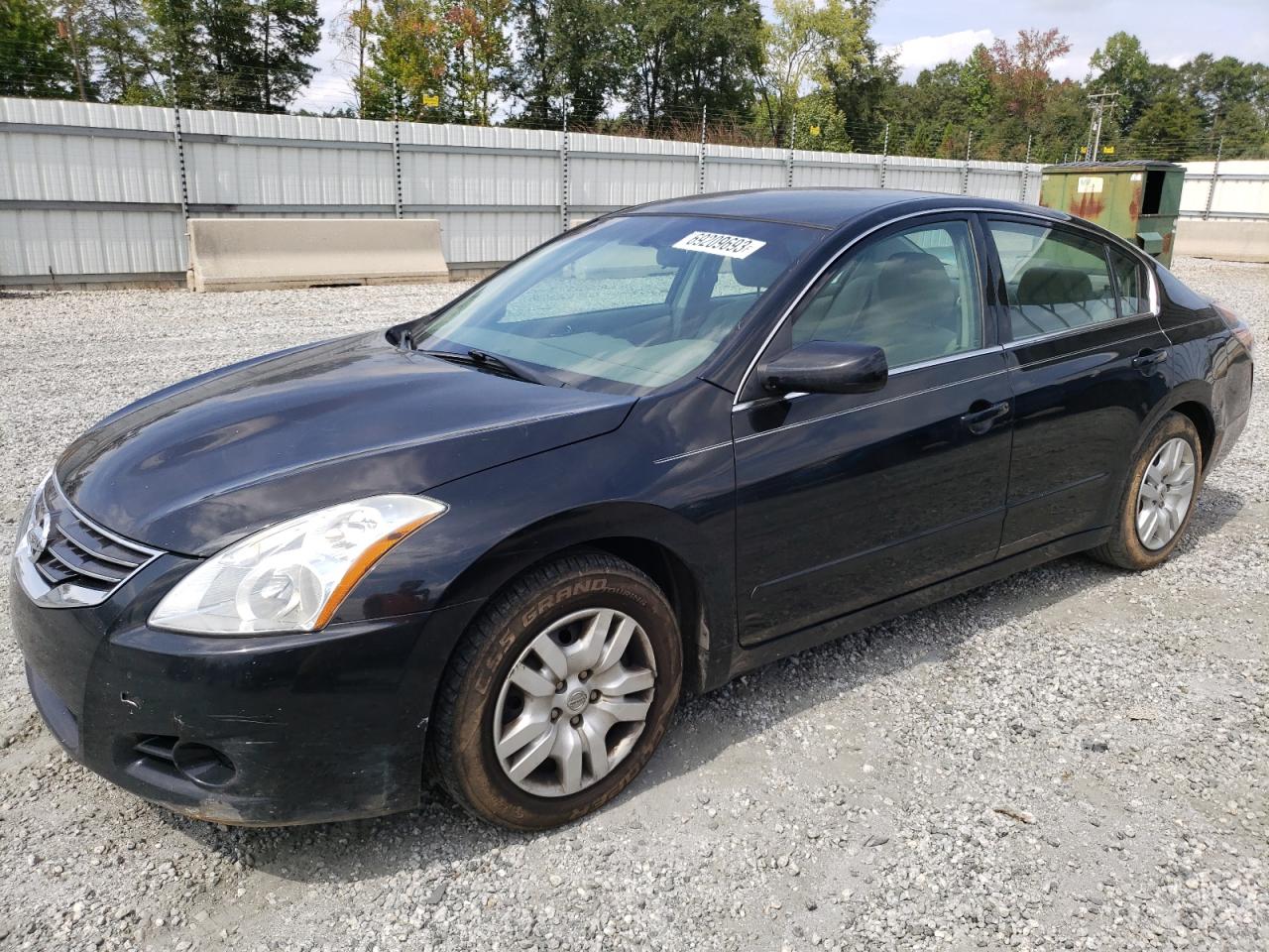 Nissan Altima 2010
