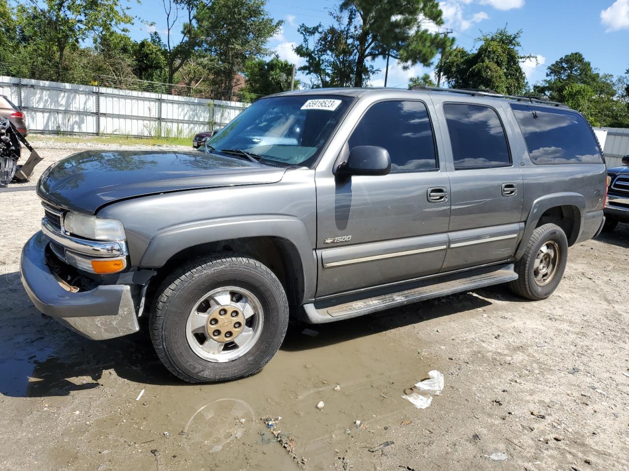 Chevrolet Suburban 2001