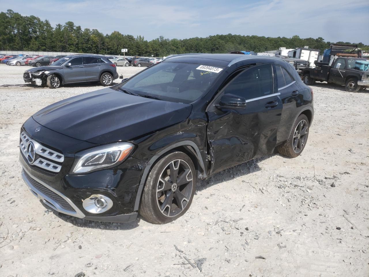 Mercedes-benz Gla-class 2019