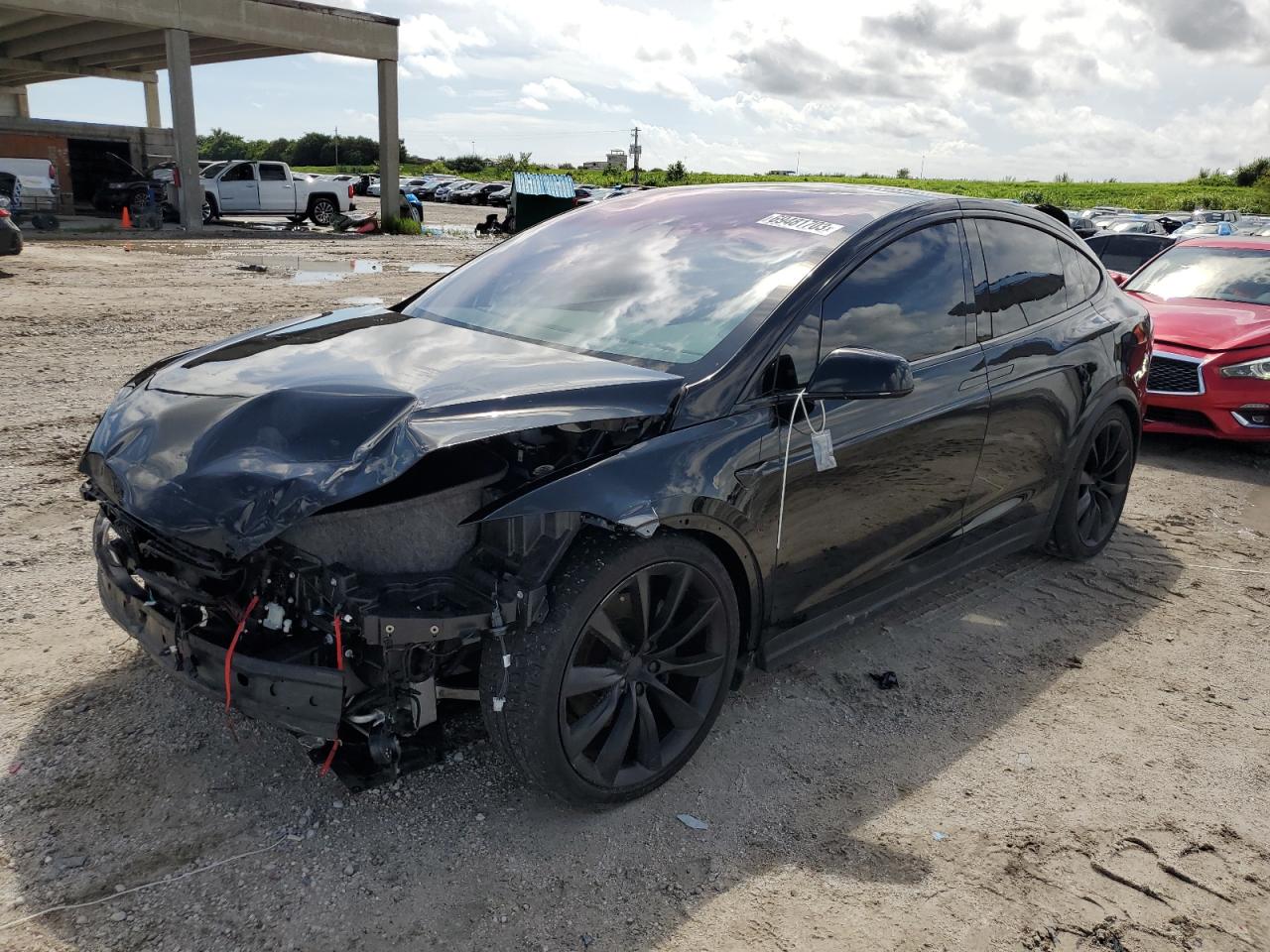 Tesla Model x 2020