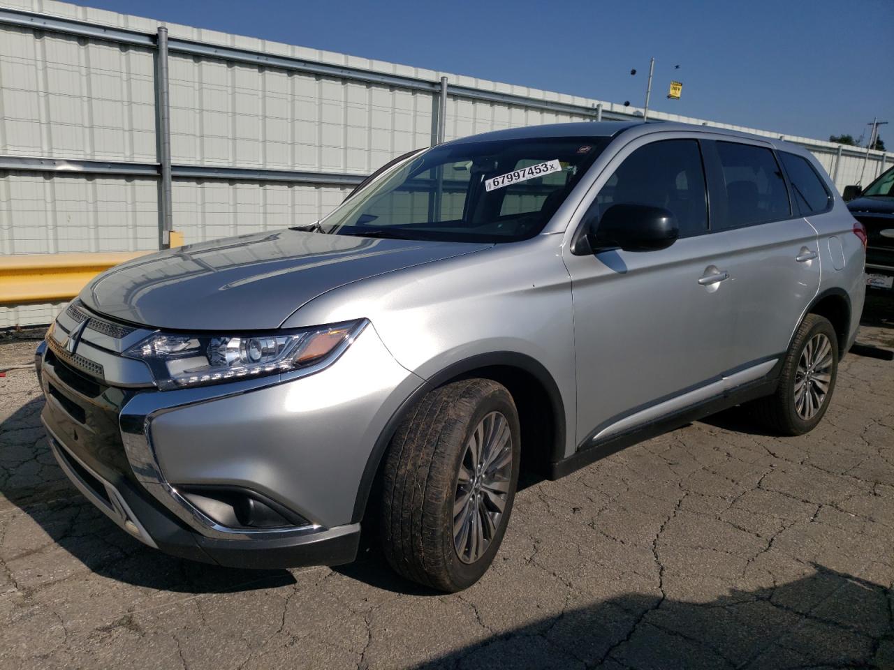 Mitsubishi Outlander 2020