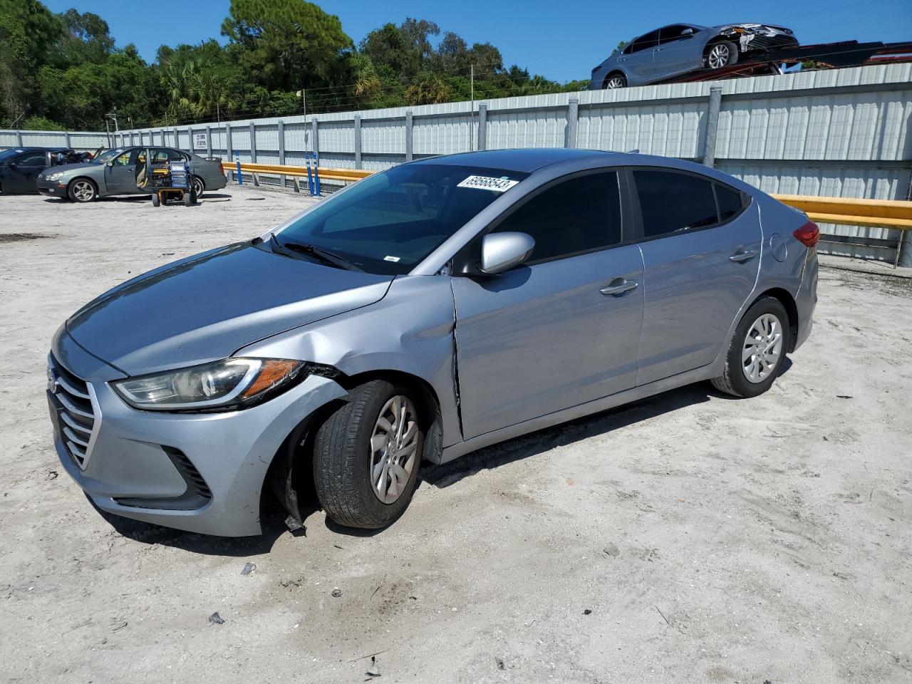 Hyundai Elantra 2017