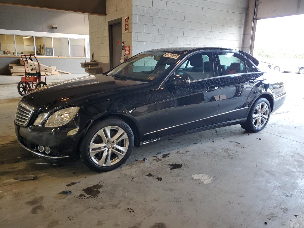 Mercedes-benz E-class 2011