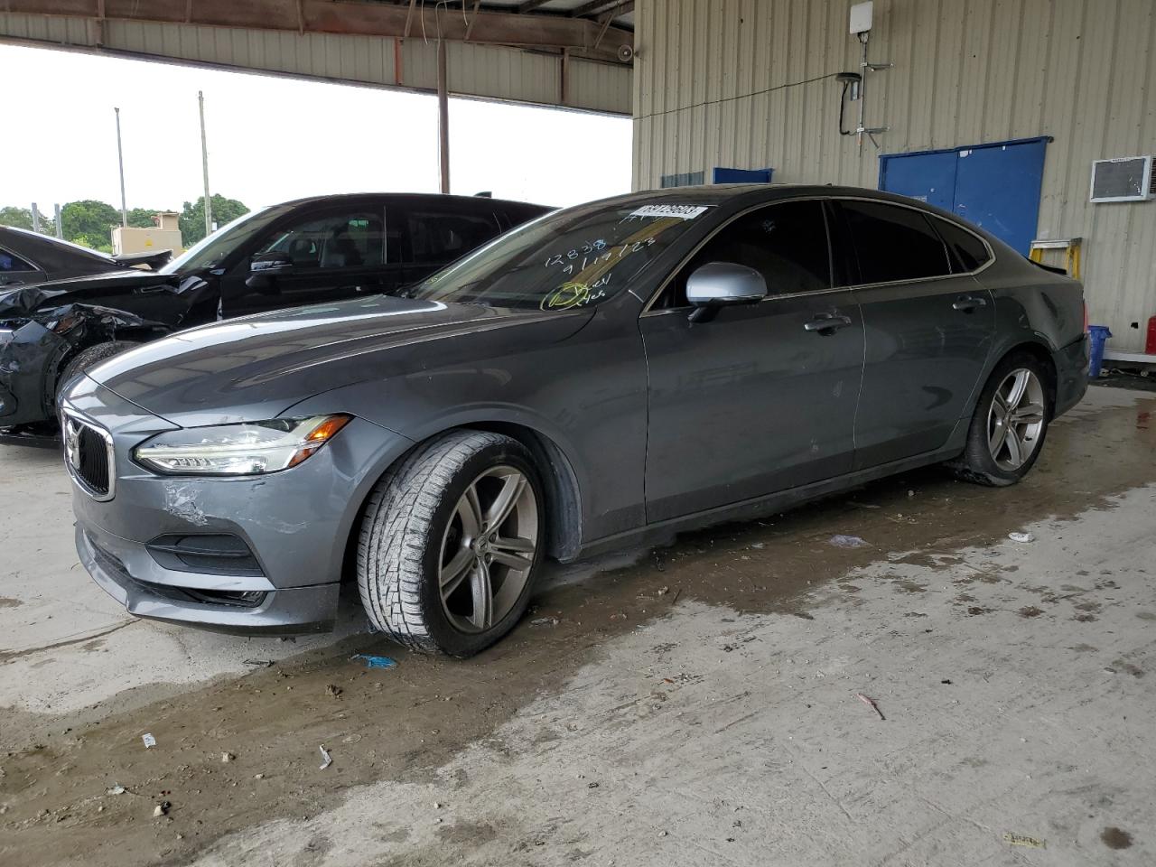Volvo S90 2017
