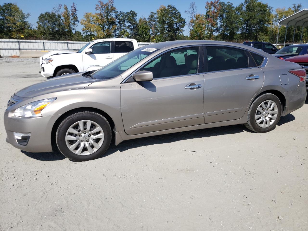 Nissan Altima 2015