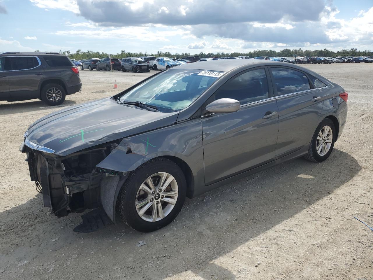 Hyundai Sonata 2012