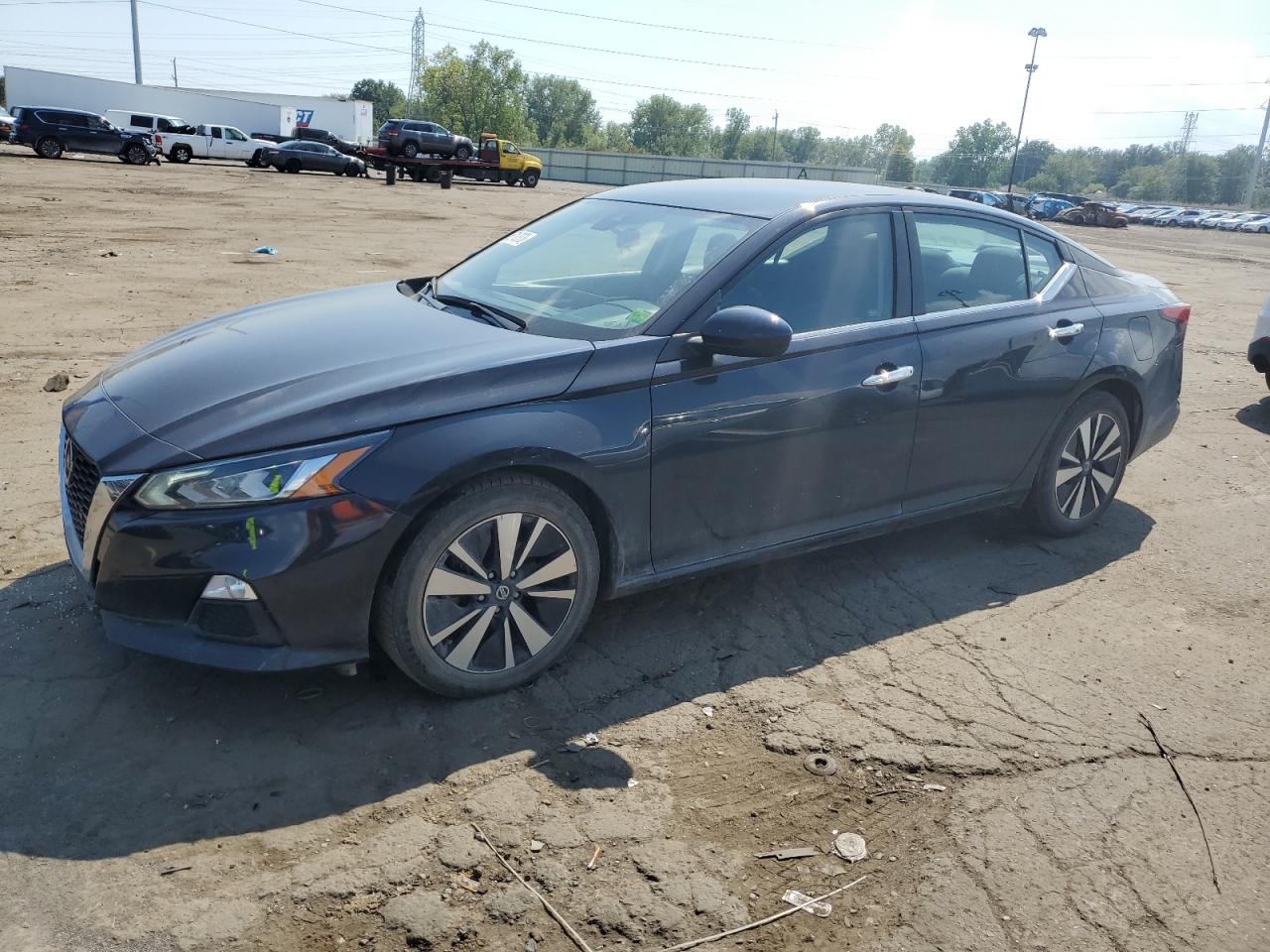Nissan Altima 2021