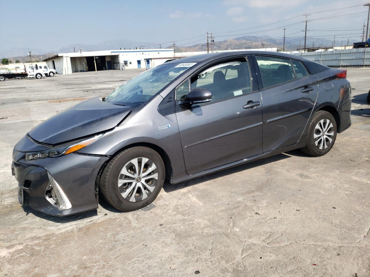 Toyota Prius prime 2020