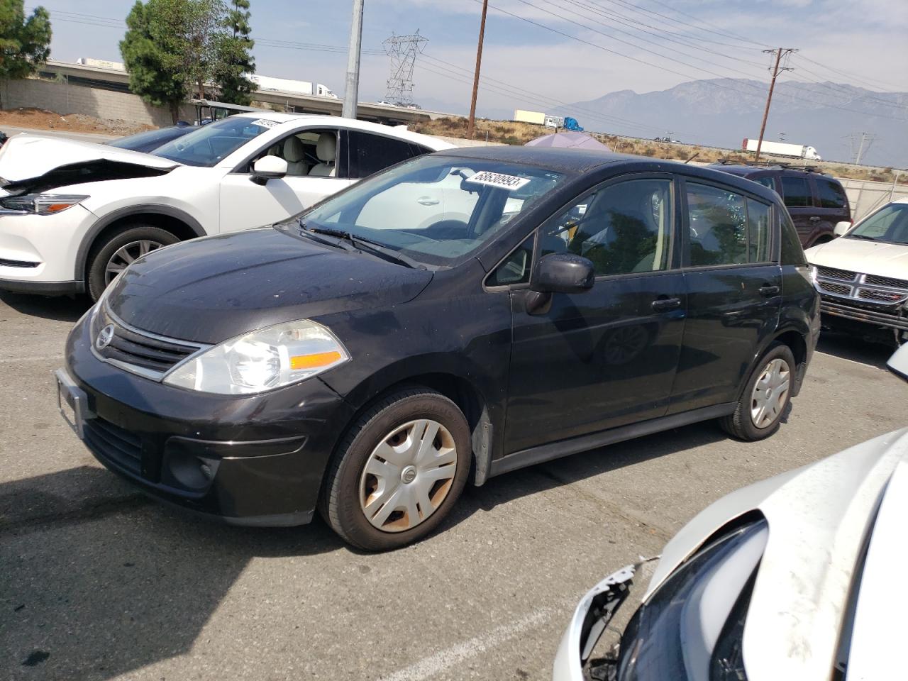 Nissan Versa 2011