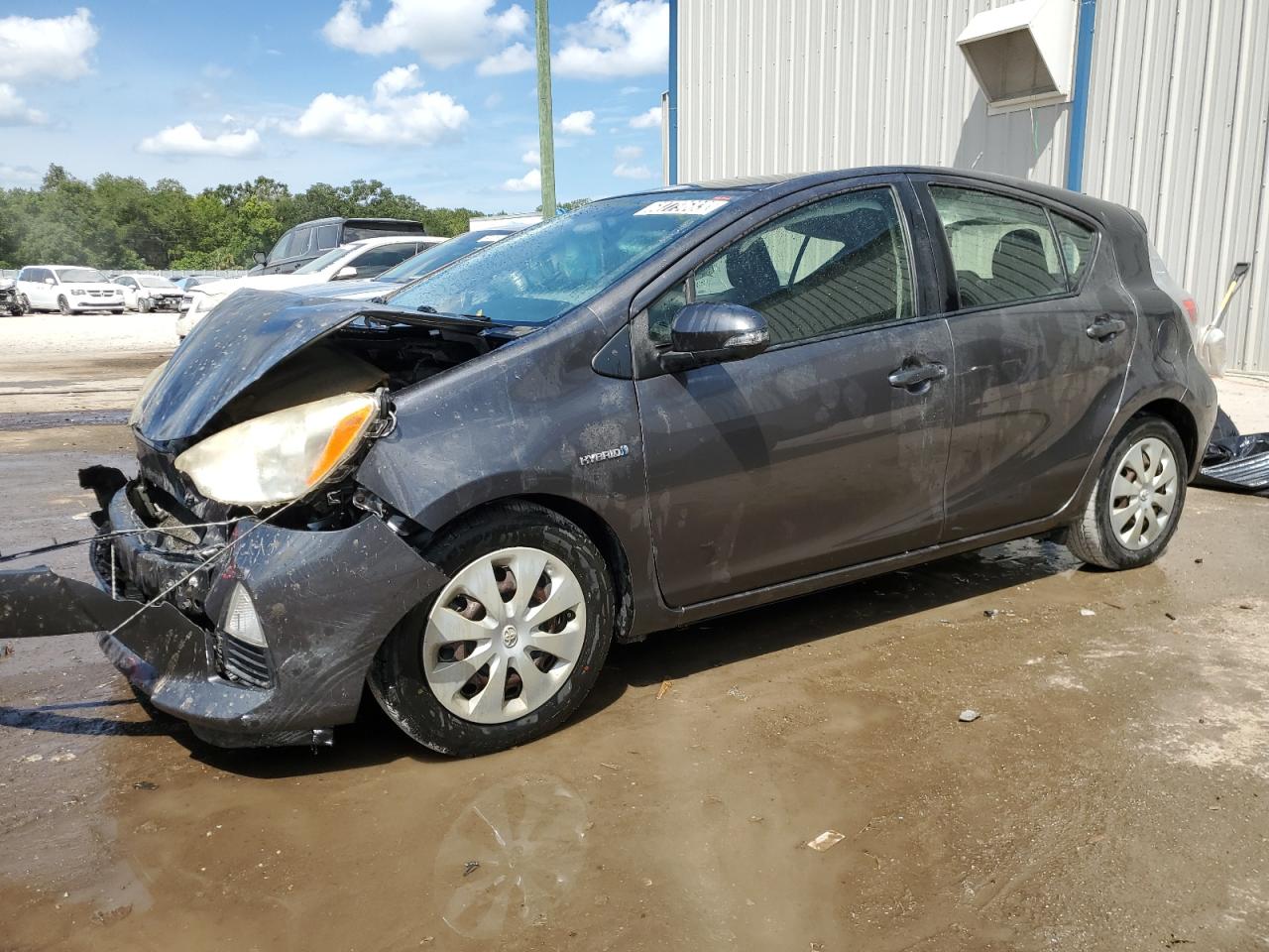 Toyota Prius c 2013