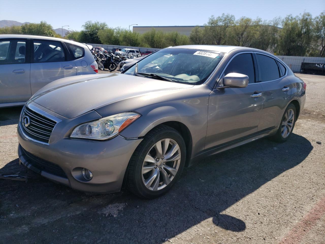 INFINITI M37 2012