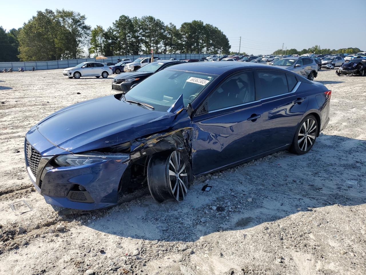 Nissan Altima 2021
