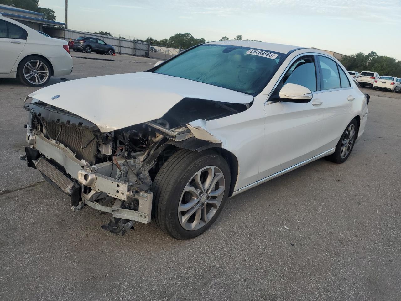 MERCEDES-BENZ C-CLASS 2015