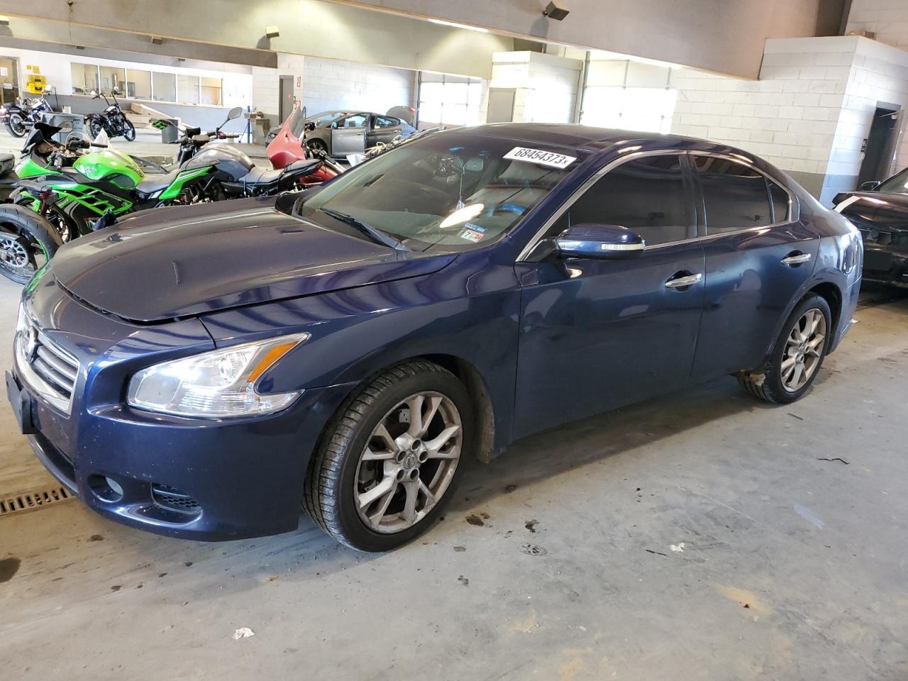 Nissan Maxima 2014
