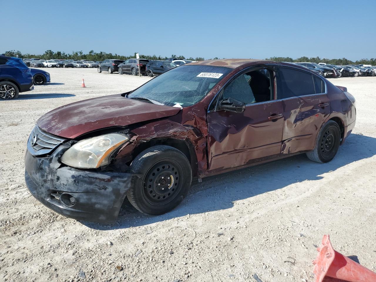 Nissan Altima 2010