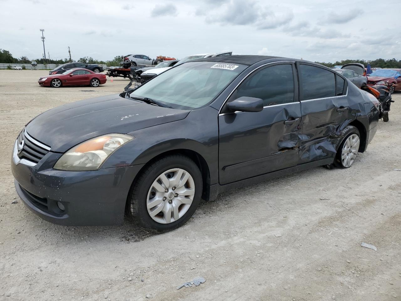 Nissan Altima 2009