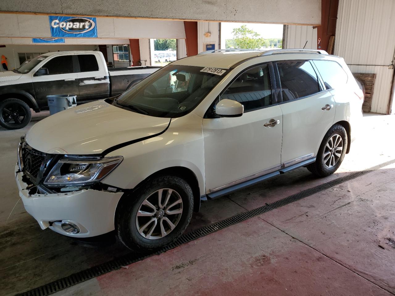Nissan Pathfinder 2014