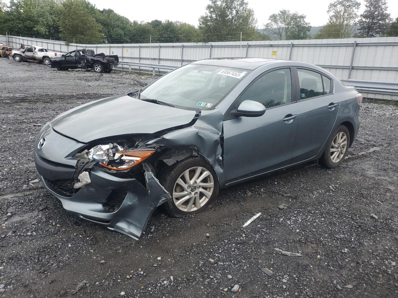 Mazda 3 2013