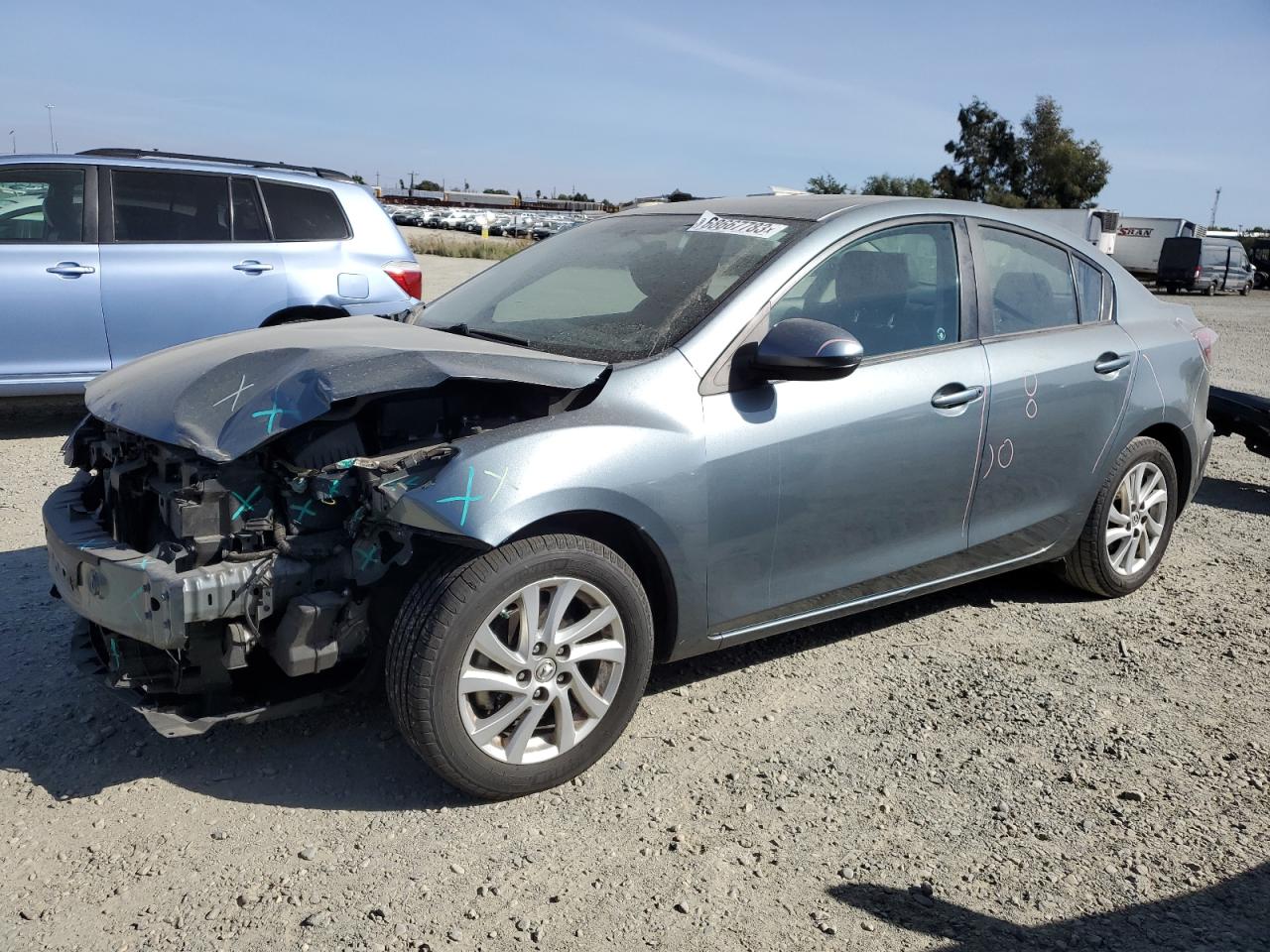 Mazda 3 2012