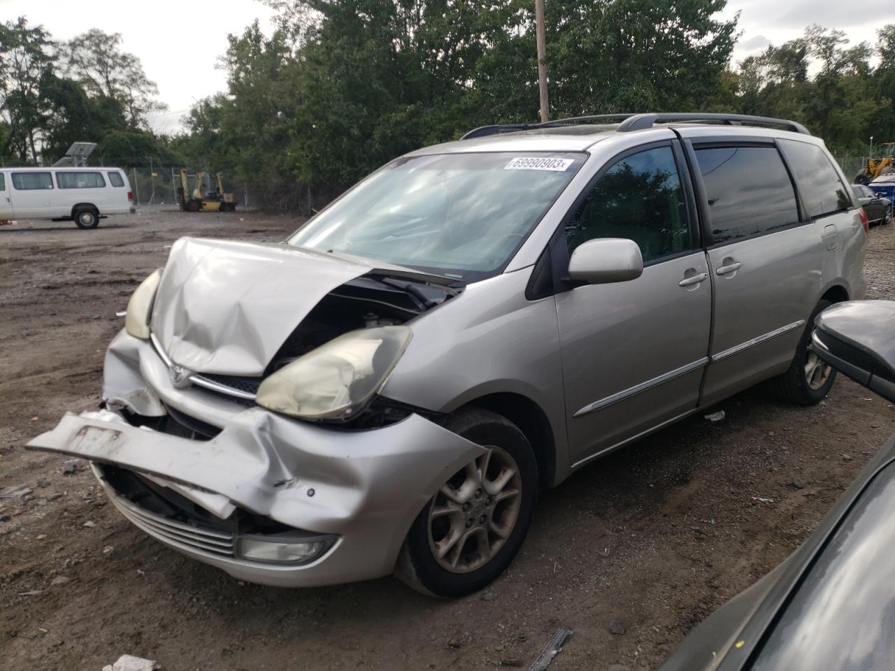 Toyota Sienna 2005