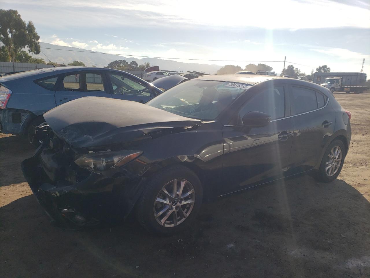 Mazda 3 2015