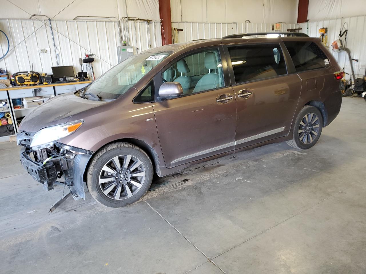 Toyota Sienna 2018