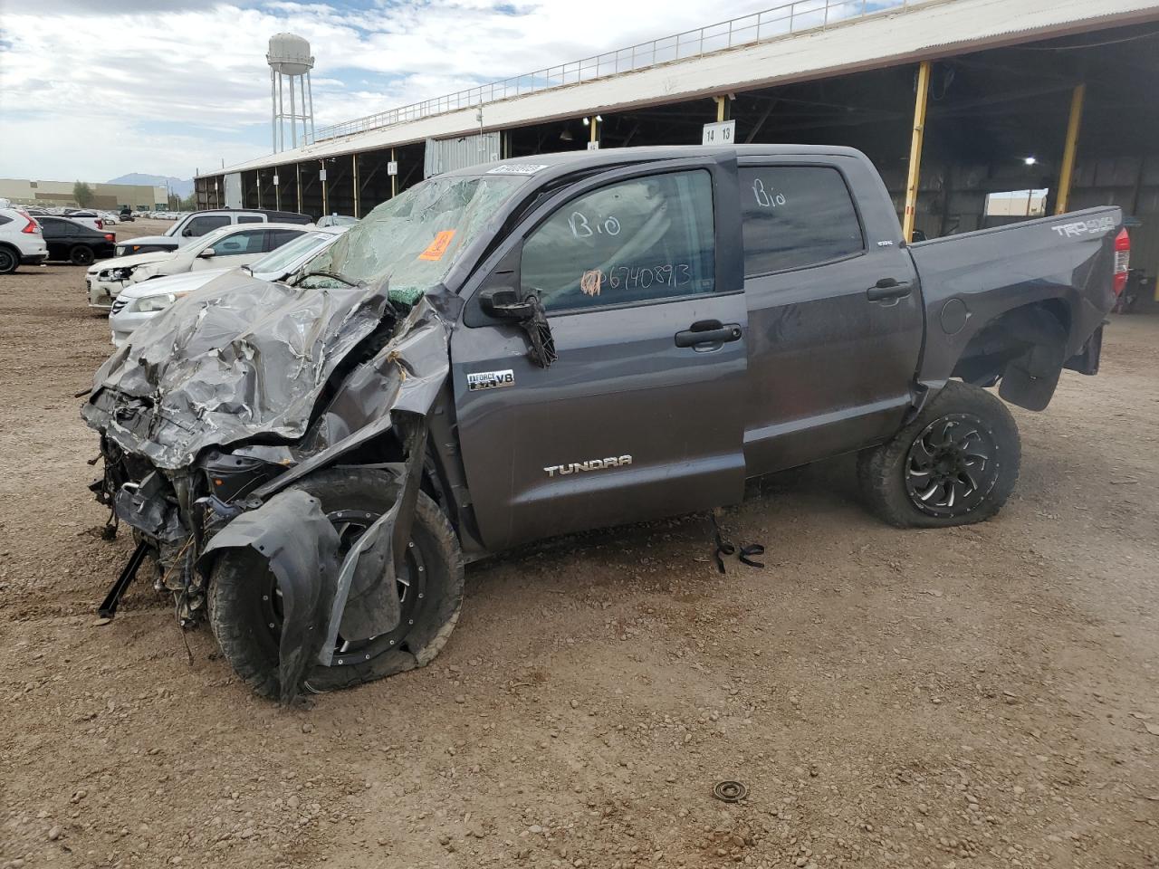Toyota Tundra 2017