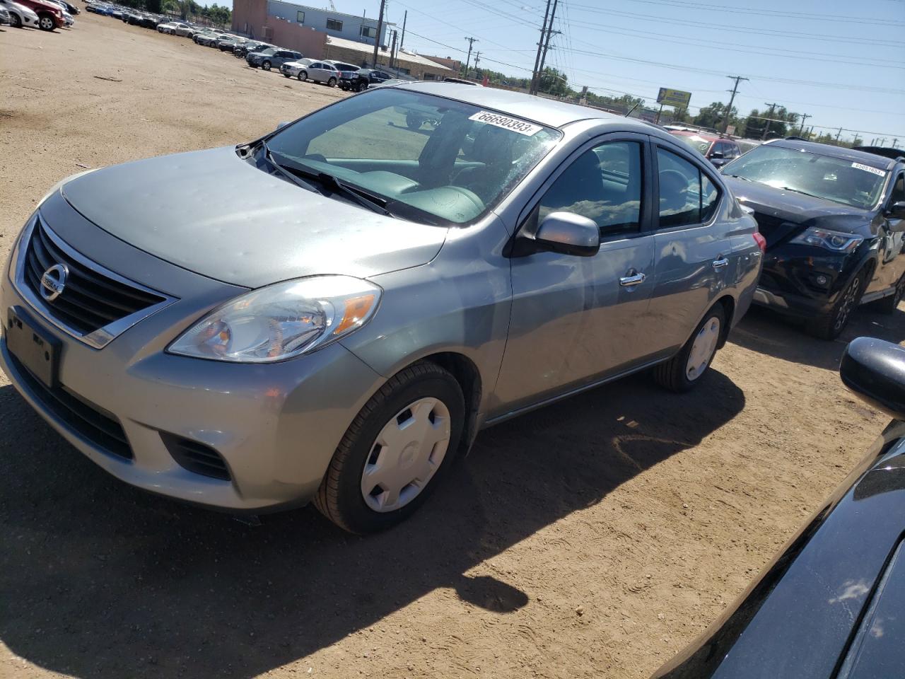 Nissan Versa 2013