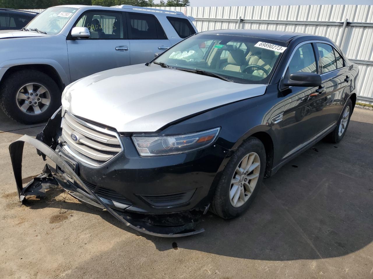 Ford Taurus 2015