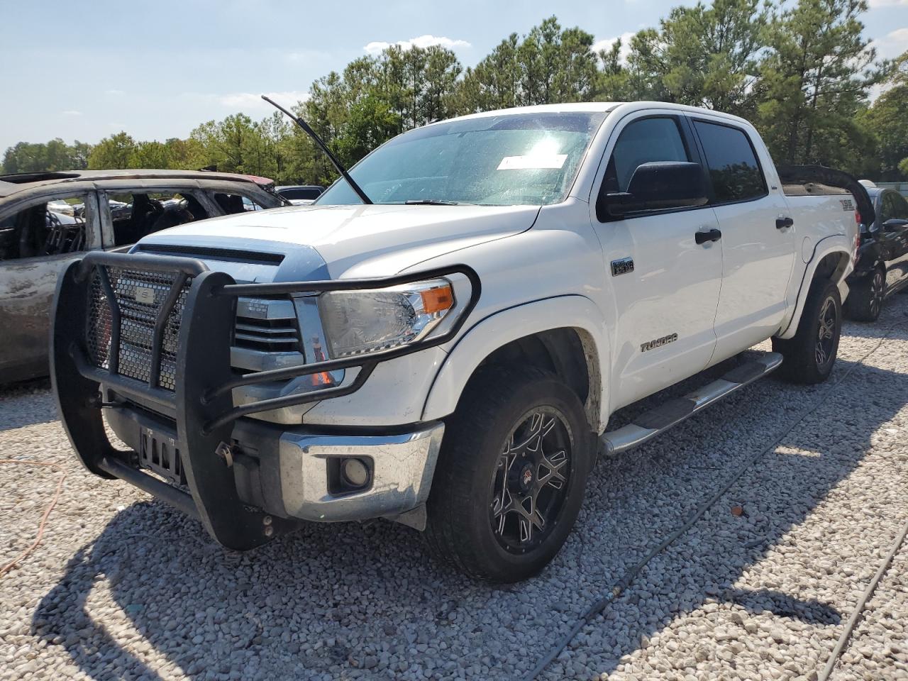 Toyota Tundra 2017