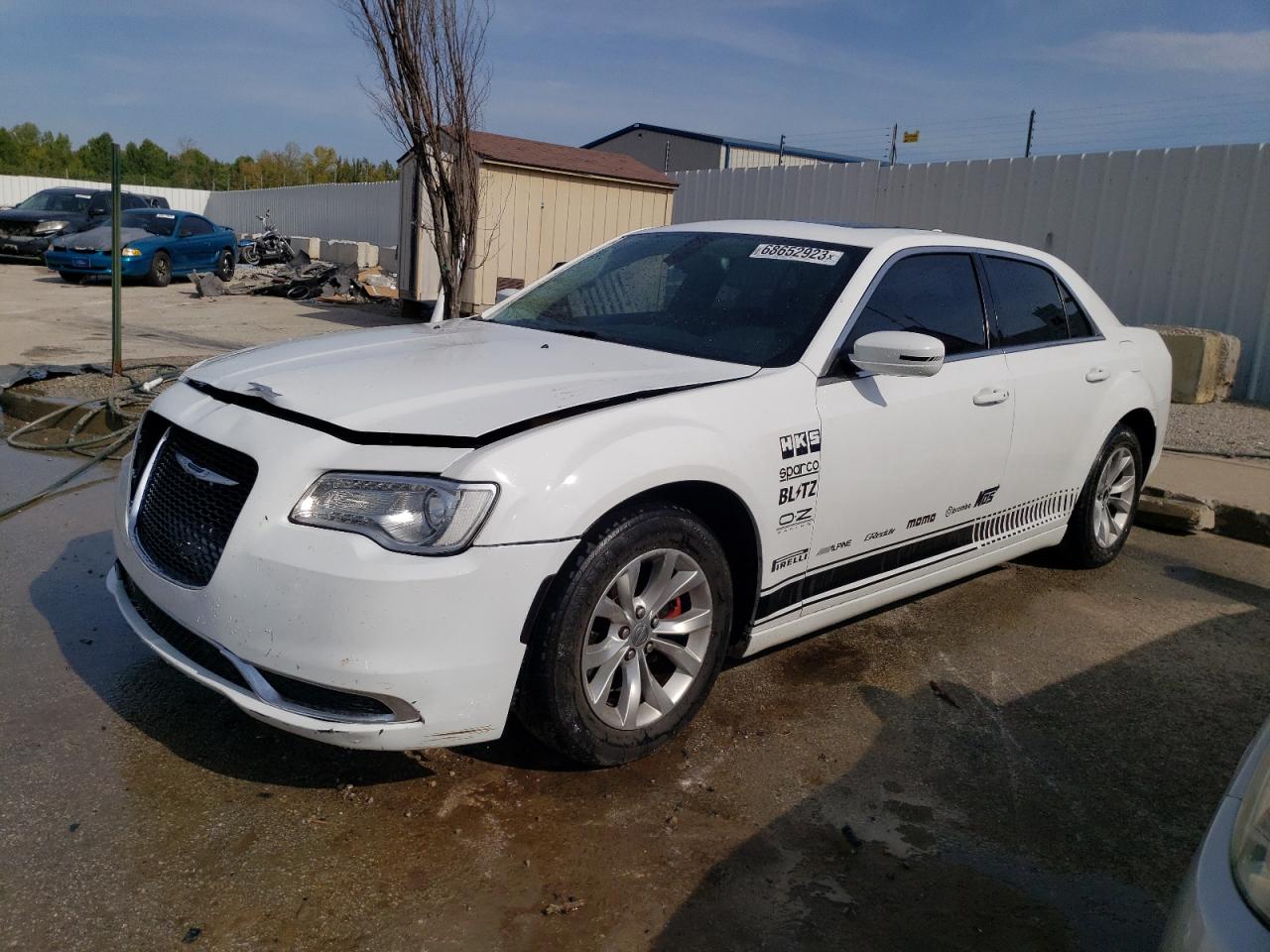 Chrysler 300 2015