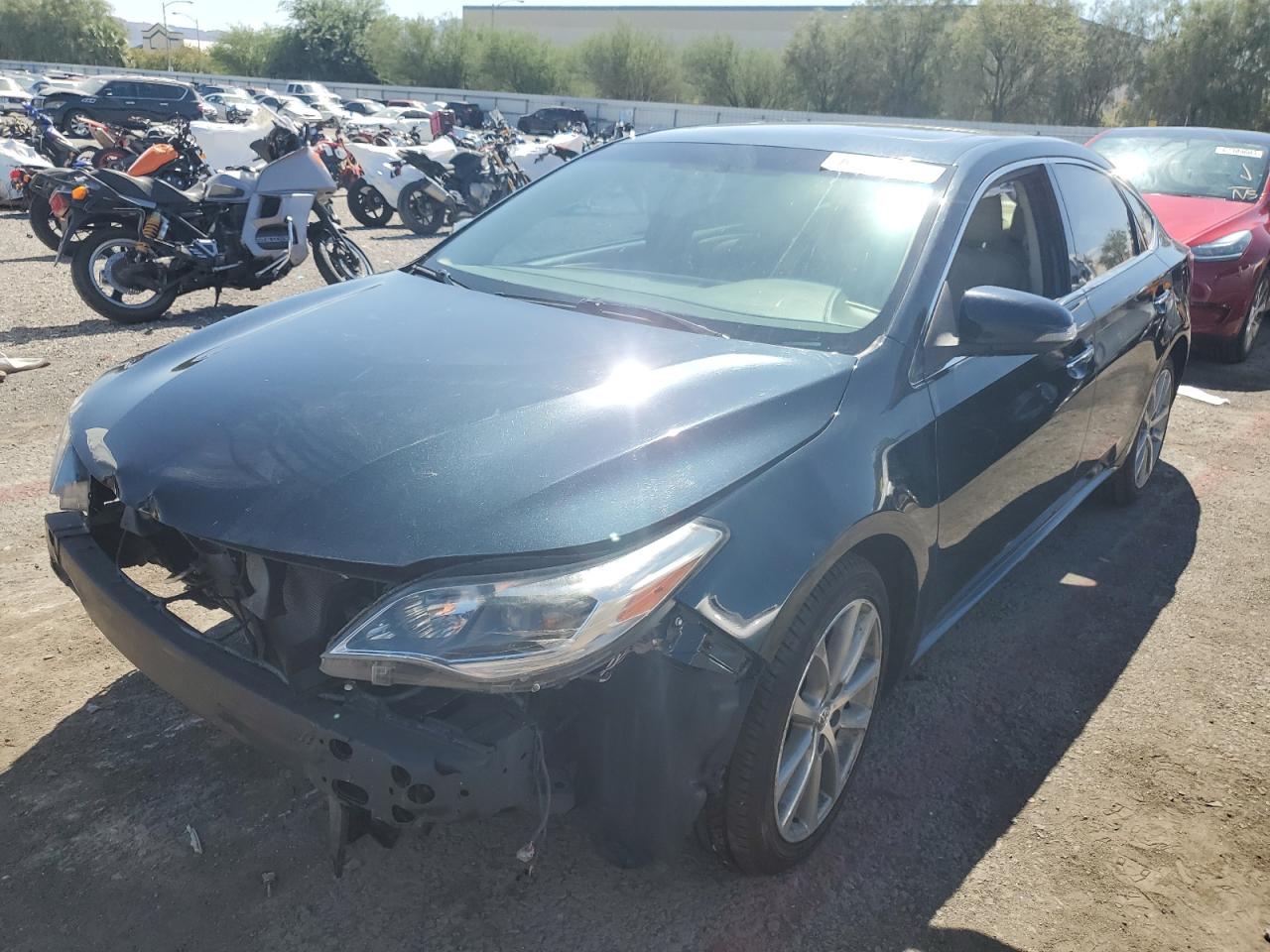 Toyota Avalon 2015