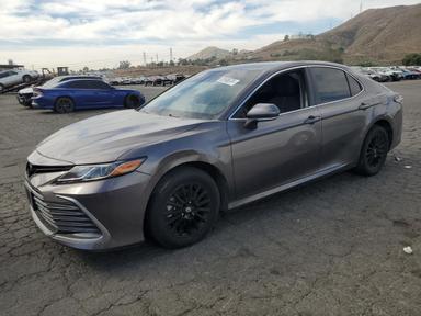 Toyota Camry Le 2023