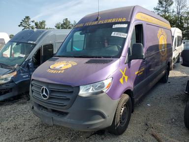 Mercedes-Benz Sprinter 2021