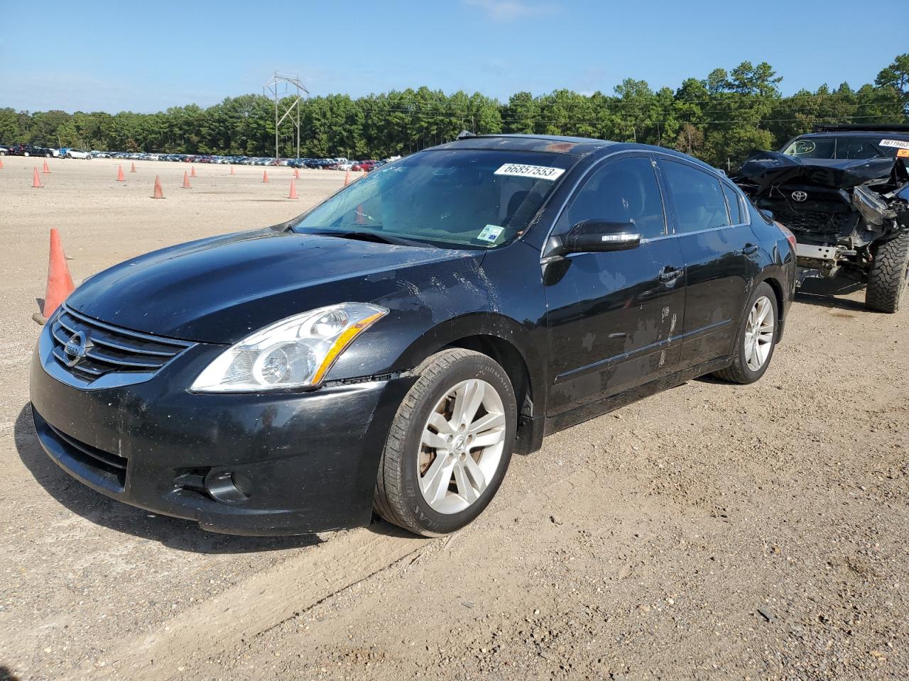 Nissan Altima 2012