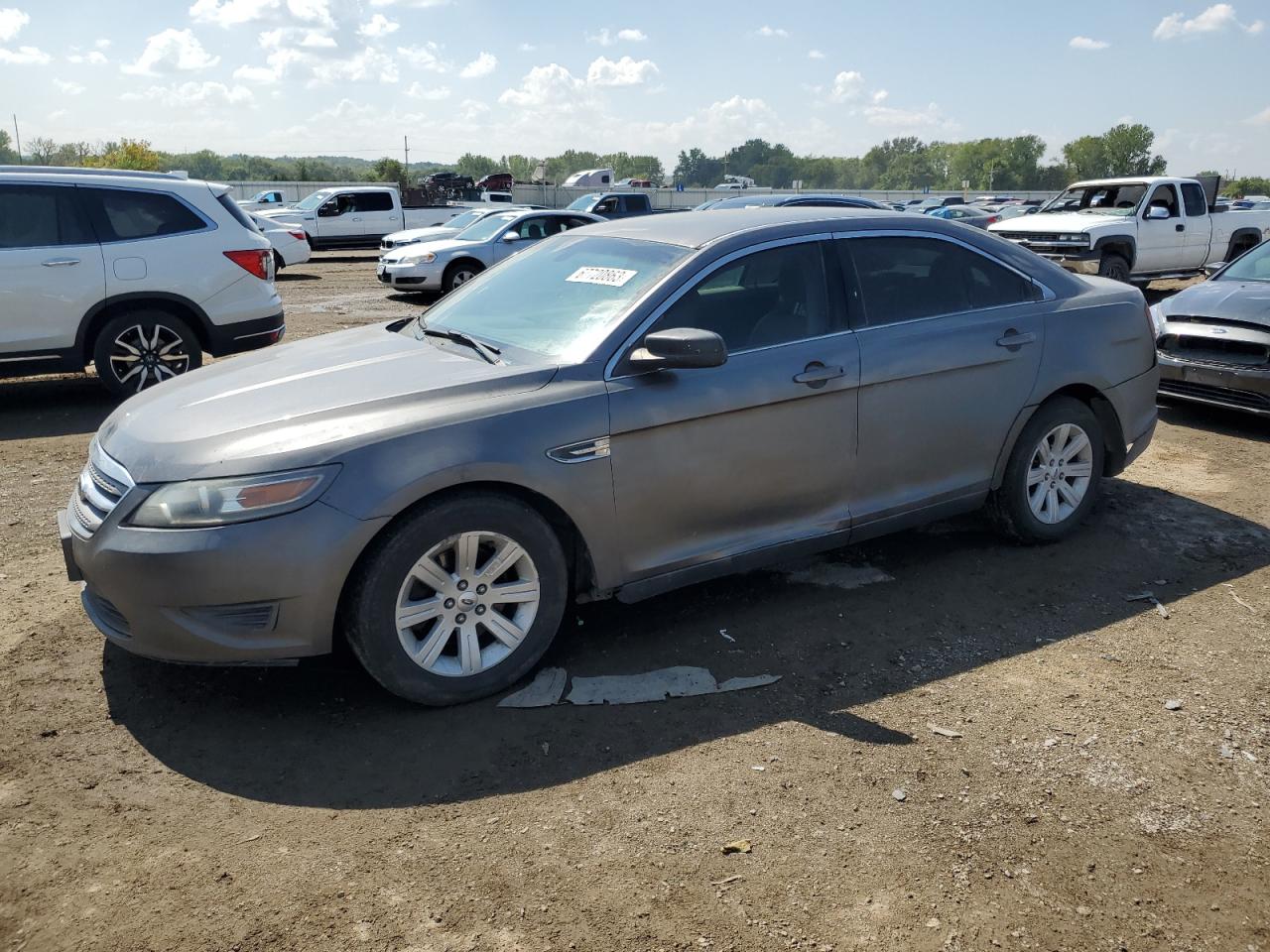 Ford Taurus 2011